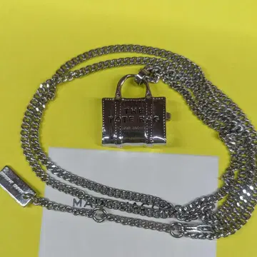 새상품급 마크제이콥스 목걸이 토트백 실버