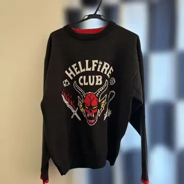 즉시 완판 H&M 기묘한 이야기 HELLFIRE CLUB 스웨터 L