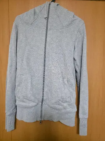 Lui's 그레이 후드 부착 후드티