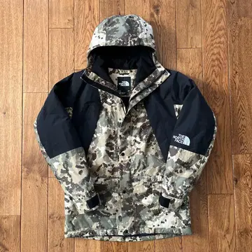 TNF MOUNTAIN LIGHT INSULATED JACKET