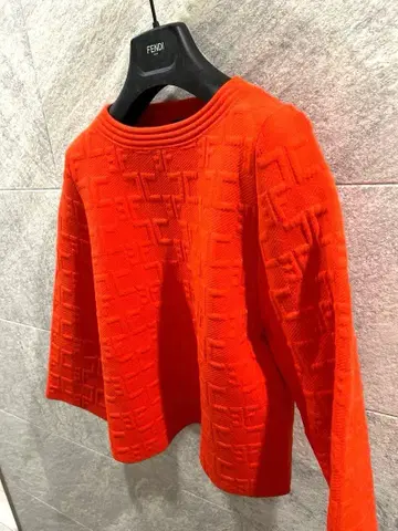 엘리자베타 프랑키 40size 오렌지 상의