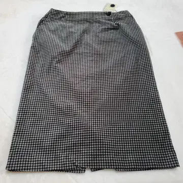 크로커다일 패턴 타이트 스커트