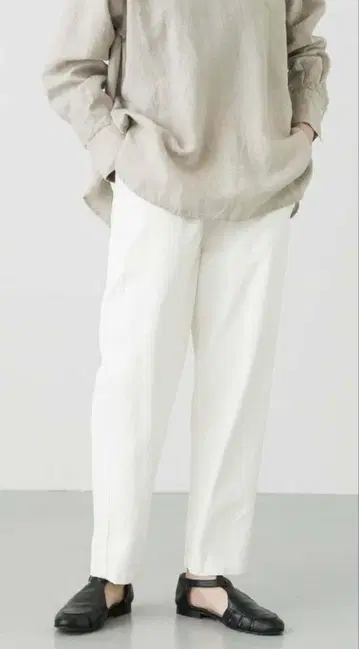 카구레 코튼 스트레치 이지 팬츠 화이트