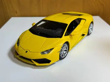 부라고 람보르기니 우라칸 1/18