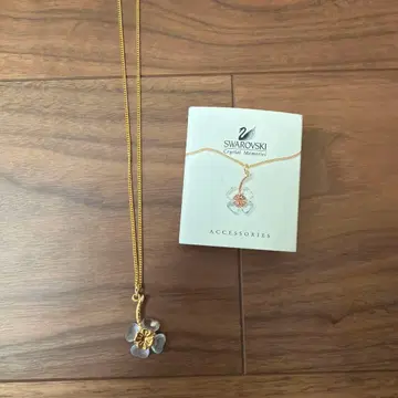 스와로브스키 목걸이 클로버