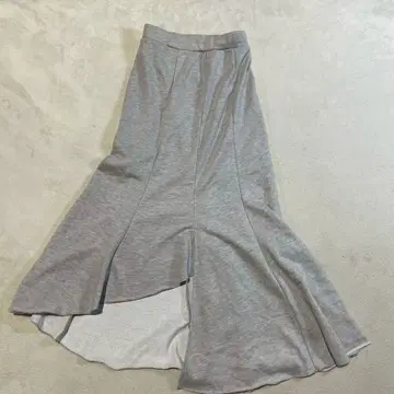 Melt the lady(멜트 더 레이디) 비대칭 롱 스커트