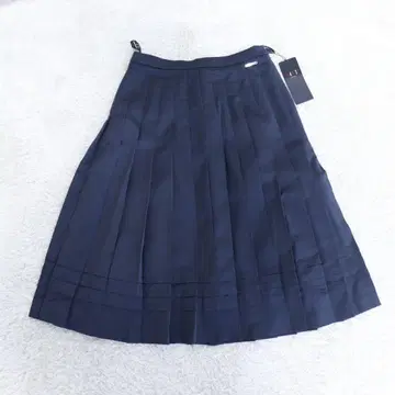 새상품 DAKS 플리츠 스커트 38