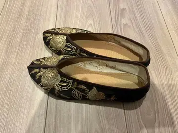 자수 플랫슈즈 블랙