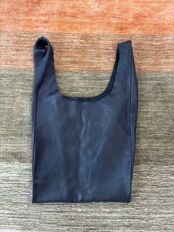 plage les Tendre leather bag