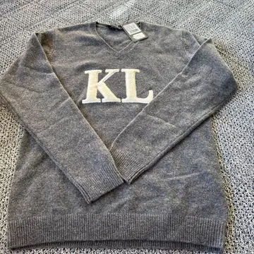 킹스랜드 스웨터