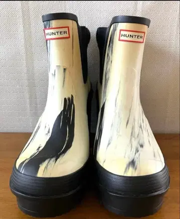 HUNTER 헌터 숏 레인부츠 마블 패턴 통굽 힐