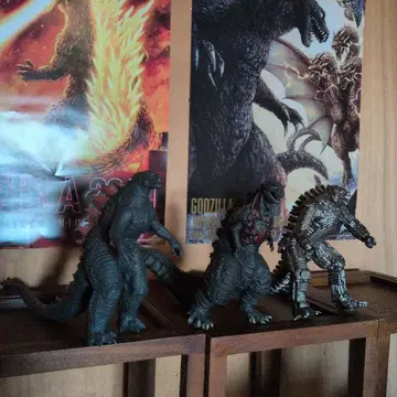 고질라 피규어 3개 세트 가동식 포스터 포함!