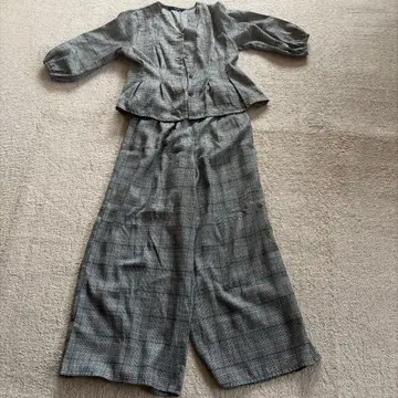 체크 무늬 셋업 (자켓 팬츠)