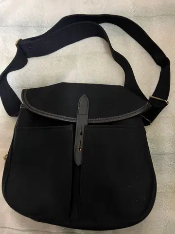 BRADY 브레디 스토어 숄더백