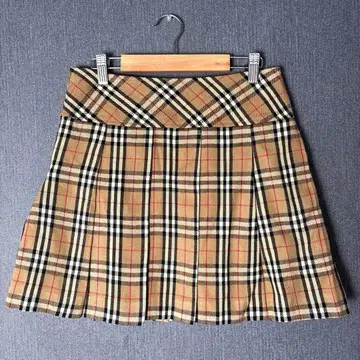 gf. 베이지 체크 무늬 플리츠 미니 스커트 골프