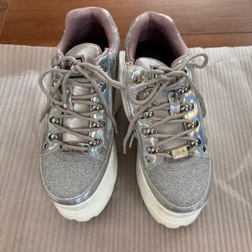 통굽 실버 글리터 스니커즈 Yosuke