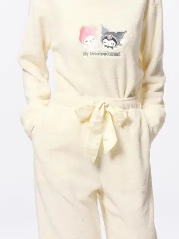 [ GU ] 마이멜로디 & 쿠로미 플리스 룸웨어