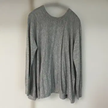 미즈이로 인드 그레이 긴팔 니트 앞 슬릿 새상품급입니다.