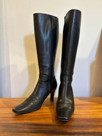 피티 스퀘어 롱 부츠 블랙 230 EE