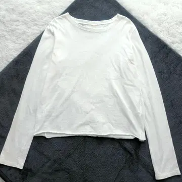 24AW 새상품급 두지엠 클라세 레이어링T셔츠 화이트 FREE