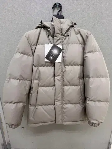 새상품 매킨토시 후드 부착 베이지 다운 자켓 사이즈 40