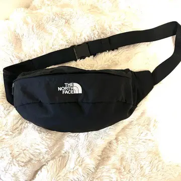 THE NORTH FACE 바디백 블랙