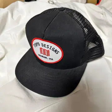 새상품 단종 TOPO DESIGNS 메쉬 캡 아메카지 블랙