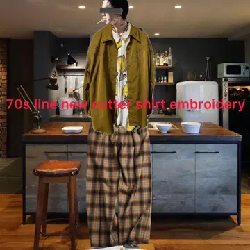 70s 극상 새상품급 커터 셔츠 자수