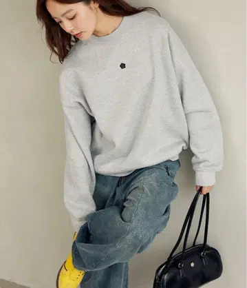 MARY QUANT x PUBLUX / 마리콴트 원 포인트 로고 자수