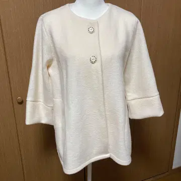 [ 새상품 ] 아이보리 울 혼방 A라인 코트 티셔츠 니트 잉그