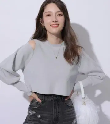 숄더 슬릿 니트 아푸와이저 리셰