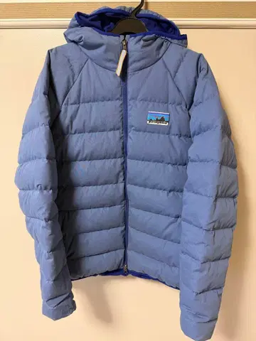 patagonia 다운 자켓 파랑 후드 부착