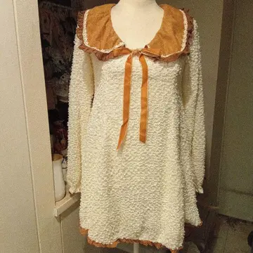 리즈리사 LIZLISA 스웨이드 옷깃 원피스