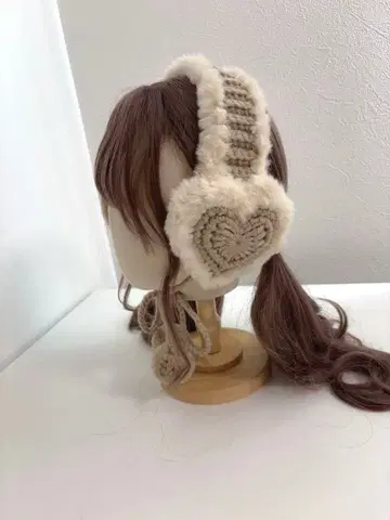 하트 귀도리 베이지 핸드메이드 귀도리 귀마개