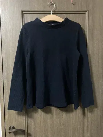 HANRO 블랙 면 긴팔 상의