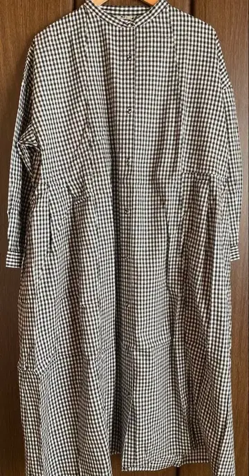 사만사 모스모스 겨드랑이 절개 턱 원피스