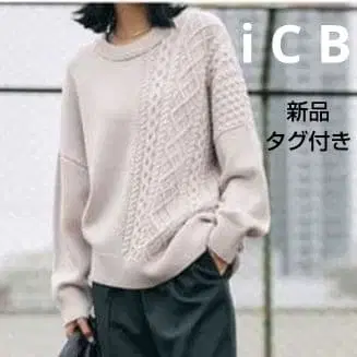 [ICB] 택 포함 새상품 비대칭 디자인 긴팔 케이블 짜임 니트