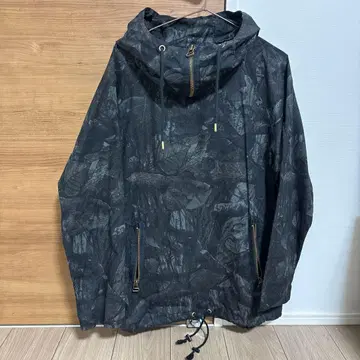 EGO TRIPPING 블랙 마운틴 후드티 48