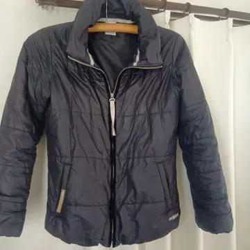 adidas 블랙 다운 자켓 L 사이즈