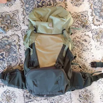 deuter FUTURA 32 백팩 옅은 그린 미사용 등산