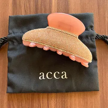 [ 새상품급 ] acca 비쥬 헤어 클립 베이지 아카