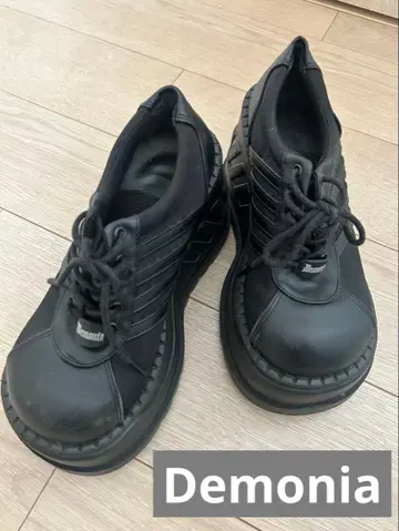 Demonia 데모니아 블랙 통굽 신발