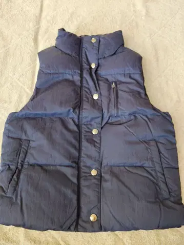 다운 베스트 네이비 LOWRYS FARM