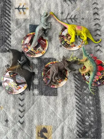 미사용 공룡 피규어 5개 세트