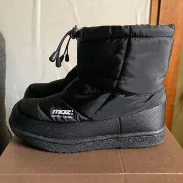 moz: 블랙 스노우 부츠