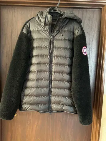 ( 가격 인하 ) CANADA GOOSE 블랙 다운 자켓
