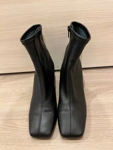 beauty&youth 숏부츠 38