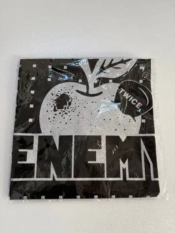 미사용 새상품 TWICE ENEMY 반다나