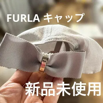 FURLA 미사용 새상품 리본 포함 라이트 그레이 캡