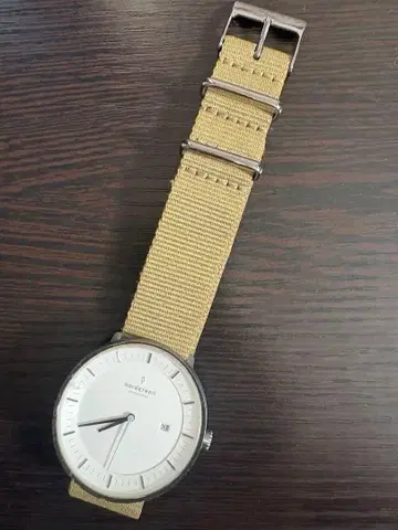 Nordgreen 손목시계